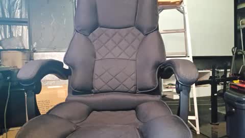 Snapshot of ktownbboi1 chatting on January 2026 03:39:01 PM Saharawood online show from January 2026 03:39:01 PM