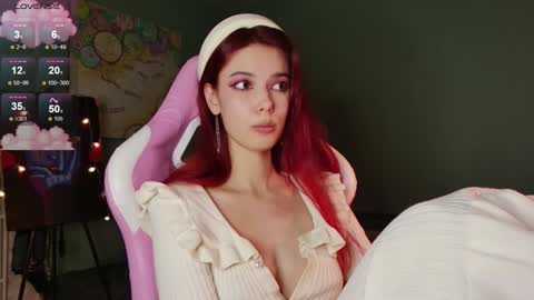 kudemeows online show from December 2024 06:44:02 PM