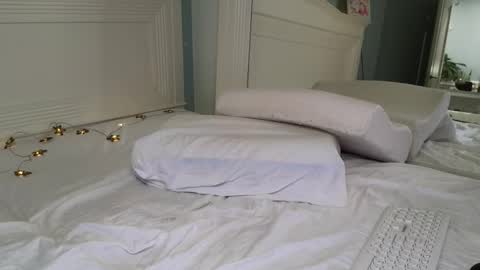 Kudi online show from March 2026 11:44:01 PM