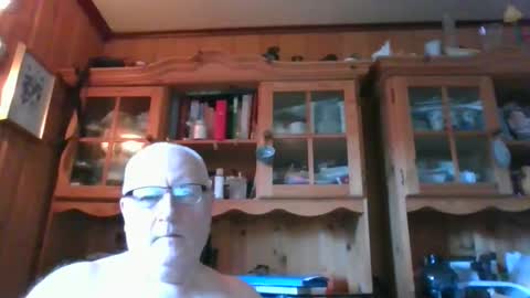 Snapshot of kukken18 chatting on October 2025 09:13:02 AM Kukken18 online show from October 2025 09:13:02 AM
