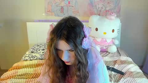 Snapshot of kuraii_ chatting on March 2025 08:21:01 PM Anna online show from March 2025 08:21:01 PM