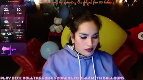 Snapshot of kureiji_fetish chatting on February 2025 07:05:01 AM Fetiche Woman online show from February 2025 07:05:01 AM