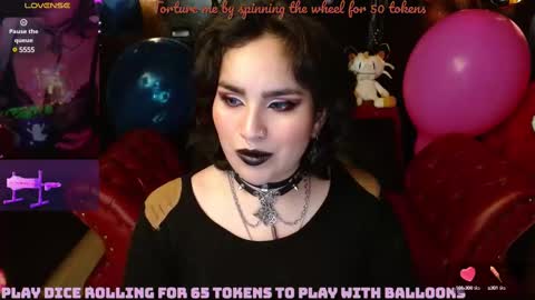 Snapshot of kureiji_fetish chatting on February 2025 05:59:02 AM Fetiche Woman online show from February 2025 05:59:02 AM