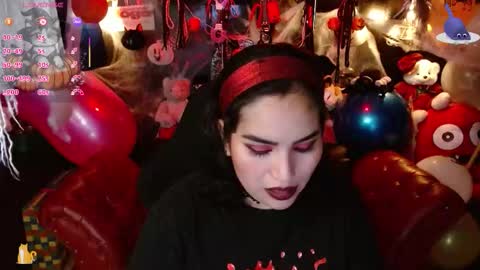 Snapshot of kureiji_fetish chatting on October 2025 11:03:02 PM Fetiche Woman online show from October 2025 11:03:02 PM