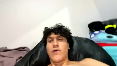 Snapshot of kurlz5stard chatting on October 2025 01:36:02 AM kurlz5stard online show from October 2025 01:36:02 AM