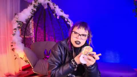 Snapshot of kuromi_purple chatting on June 2026 11:14:01 AM Kuromi online show from June 2026 11:14:01 AM