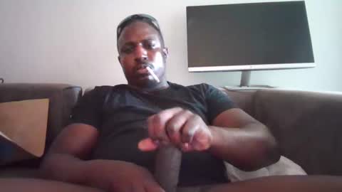 Snapshot of kushgod711 chatting on December 2024 09:56:01 PM kgbbc9 online show from December 2024 09:56:01 PM