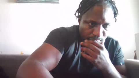 Snapshot of kushgod711 chatting on February 2025 05:35:01 PM kgbbc9 online show from February 2025 05:35:01 PM