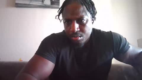 Snapshot of kushgod711 chatting on February 2025 08:42:01 PM kgbbc9 online show from February 2025 08:42:01 PM