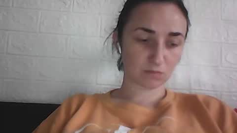 kusia032132 online show from October 2025 06:21:01 AM