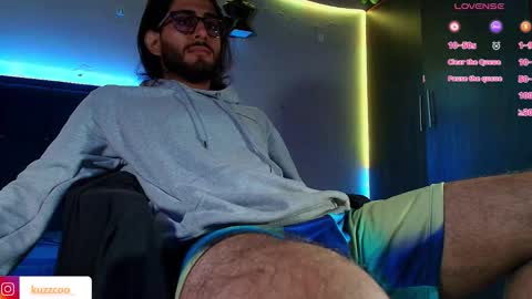 Snapshot of kuzzcoo chatting on March 2026 11:45:02 AM kuzzcoo online show from March 2026 11:45:02 AM