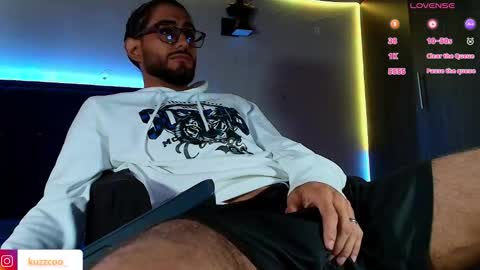 Snapshot of kuzzcoo chatting on March 2026 12:12:01 PM kuzzcoo online show from March 2026 12:12:01 PM