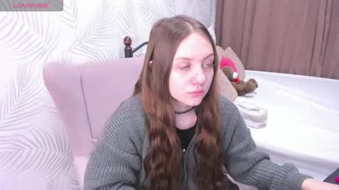 Snapshot of kvetachka chatting on December 2024 12:52:01 AM Kvetachka Thu-Sun 0900am-1500pmGTM2 online show from December 2024 12:52:01 AM