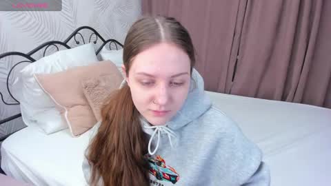 Snapshot of kvetachka chatting on January 2025 01:08:01 AM Kvetachka Thu-Sun 0900am-1500pmGTM2 online show from January 2025 01:08:01 AM