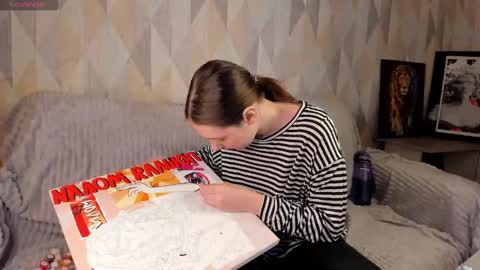 Snapshot of kvetachka chatting on March 2025 04:21:01 AM Kvetachka Thu-Sun 0900am-1500pmGTM2 online show from March 2025 04:21:01 AM