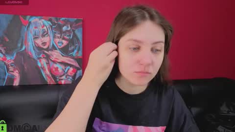 Snapshot of kvetachka chatting on September 2025 02:44:02 AM Kvetachka Thu-Sun 0900am-1500pmGTM2 online show from September 2025 02:44:02 AM