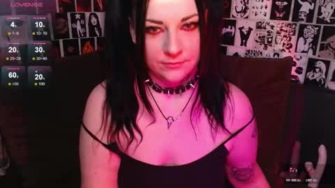 Kvopa online show from November 2025 09:51:02 PM