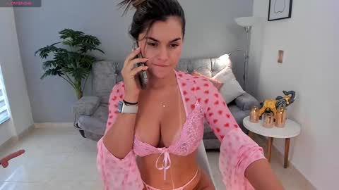 Snapshot of kylamorrison chatting on December 2024 08:25:02 PM I am Kyla online show from December 2024 08:25:02 PM