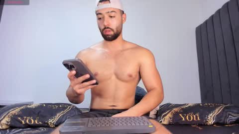 Kyle collinz online show from September 2025 08:21:02 PM