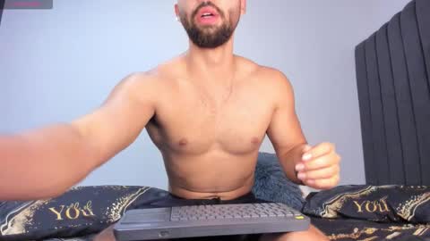 Kyle collinz online show from September 2025 09:16:02 PM