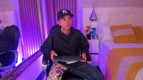 Kyle online show from June 2026 04:13:01 AM