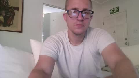 Snapshot of kyleracepearson chatting on April 2026 09:16:02 PM kylerace online show from April 2026 09:16:02 PM