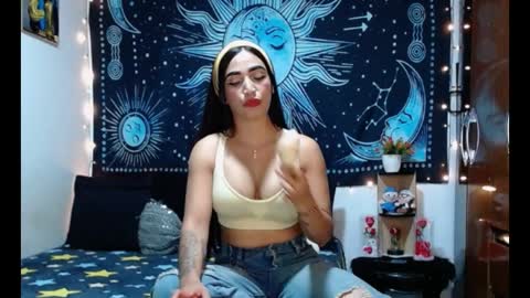 kylie online show from April 2026 09:45:01 PM