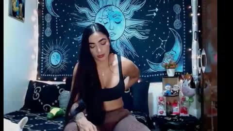 kylie online show from May 2026 09:23:02 PM