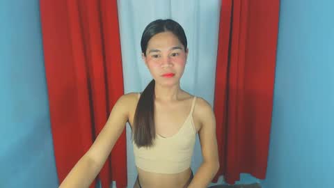 Snapshot of kylie_fuck69 chatting on February 2025 12:16:01 PM kylie online show from February 2025 12:16:01 PM