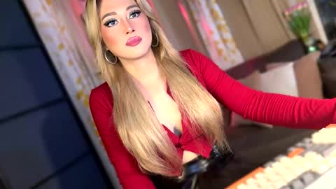 Snapshot of kylie_iyutera chatting on May 2026 09:49:02 AM kylie online show from May 2026 09:49:02 AM