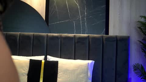 Snapshot of kylie_kroft chatting on February 2026 10:30:02 PM Kylie online show from February 2026 10:30:02 PM