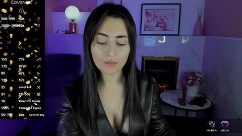 Snapshot of kylie_mellow chatting on January 2025 11:28:02 AM Kylie online show from January 2025 11:28:02 AM