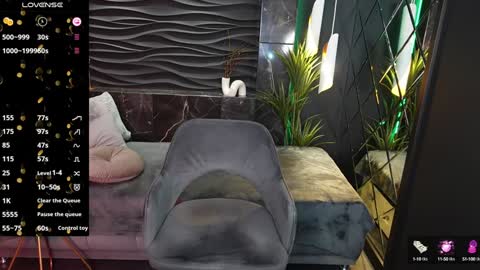 Snapshot of kylie_mellow chatting on January 2025 07:57:01 PM Kylie online show from January 2025 07:57:01 PM