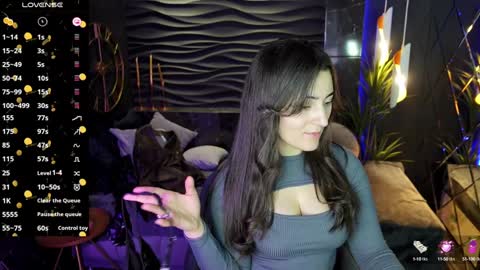 Snapshot of kylie_mellow chatting on January 2025 05:40:02 AM Kylie online show from January 2025 05:40:02 AM