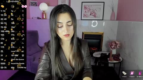 Snapshot of kylie_mellow chatting on February 2025 08:46:02 AM Kylie online show from February 2025 08:46:02 AM