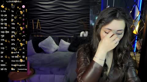 Snapshot of kylie_mellow chatting on February 2025 09:19:01 AM Kylie online show from February 2025 09:19:01 AM