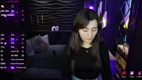 Snapshot of kylie_mellow chatting on March 2025 05:49:02 AM Kylie online show from March 2025 05:49:02 AM