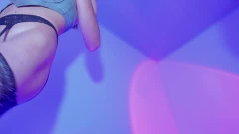 kylie_winx online show from May 2026 03:12:01 AM