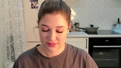 Snapshot of kylieblond chatting on January 2025 07:40:01 PM Din online show from January 2025 07:40:01 PM