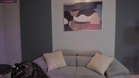 Kylie Jenkins online show from November 2025 01:02:01 PM