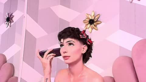 Snapshot of kyliemonnet chatting on November 2025 01:09:02 AM Kylie jl online show from November 2025 01:09:02 AM