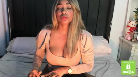kylie white boobs online show from February 2026 09:32:01 PM