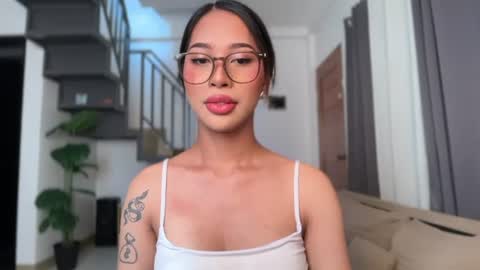 kyll_collins online show from June 2026 12:44:01 AM