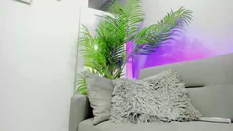 Kylliam Levis online show from February 2025 02:07:02 AM