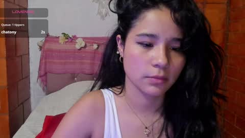 Snapshot of kyomi_beth chatting on January 2025 06:48:01 PM kyomi online show from January 2025 06:48:01 PM