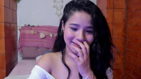 Snapshot of kyomi_beth chatting on January 2025 06:50:01 PM kyomi online show from January 2025 06:50:01 PM