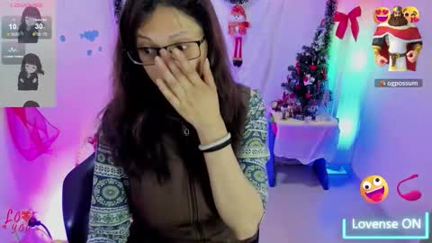 Kyomi online show from December 2025 01:05:02 PM