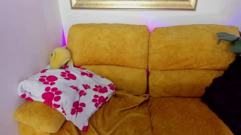 Kyomi online show from May 2026 01:28:01 PM