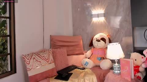 Snapshot of kyomivelvet chatting on May 2026 07:12:02 PM Kyomi Velvet online show from May 2026 07:12:02 PM