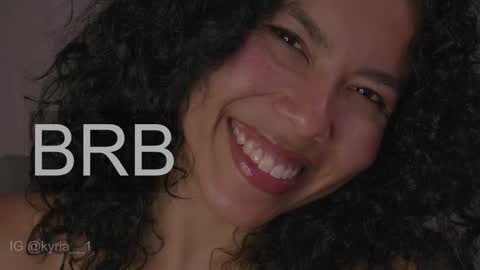 Snapshot of kyria__1 chatting on February 2025 10:15:02 PM schedule 300 pm - 1100pm colombia time online show from February 2025 10:15:02 PM